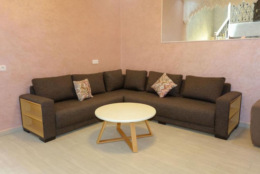 Norakech Close To Tourist Attraktions Vakantiehuis *